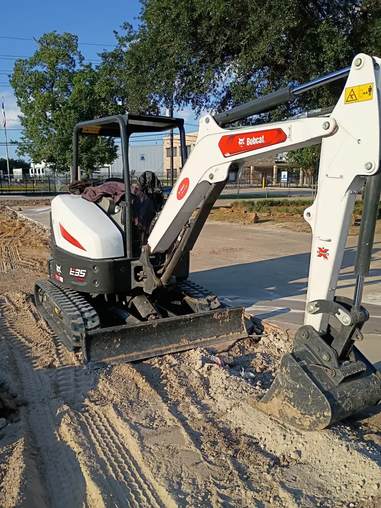 ​Bobcat E35 Compact Excavator Rental
